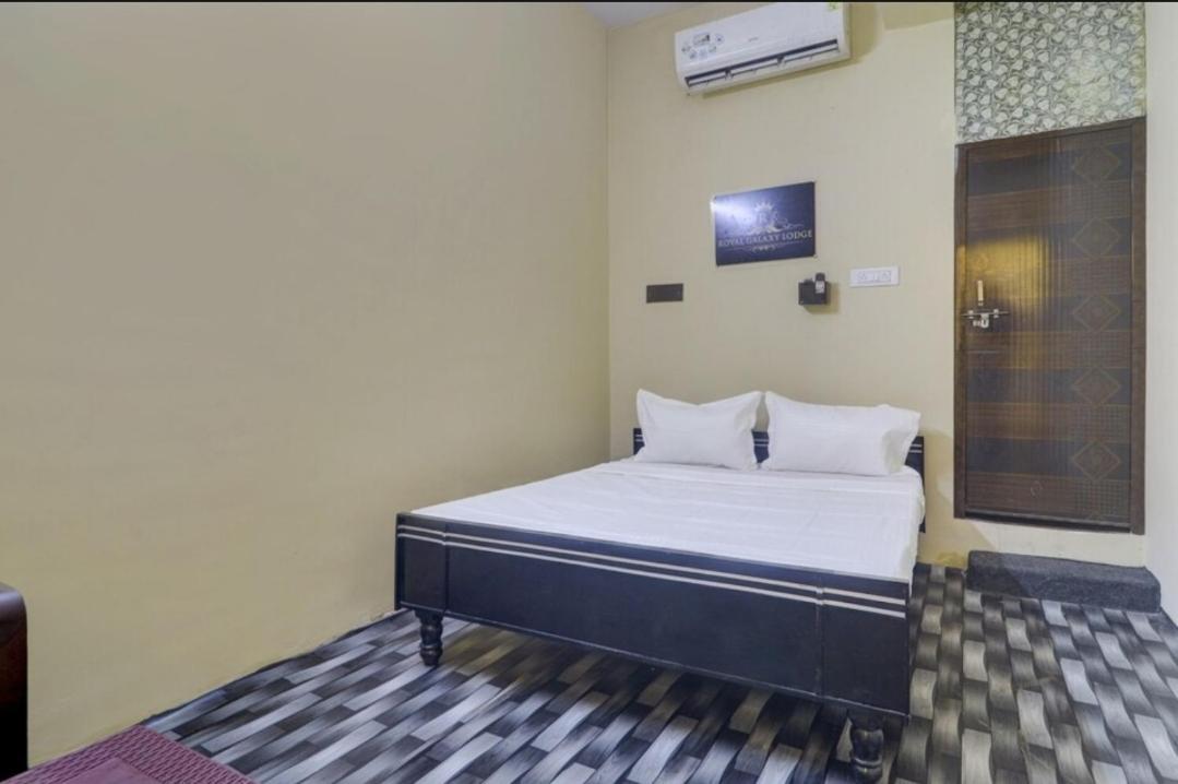 Hotel The Royal Galaxy Hajdarabad Zewnętrze zdjęcie